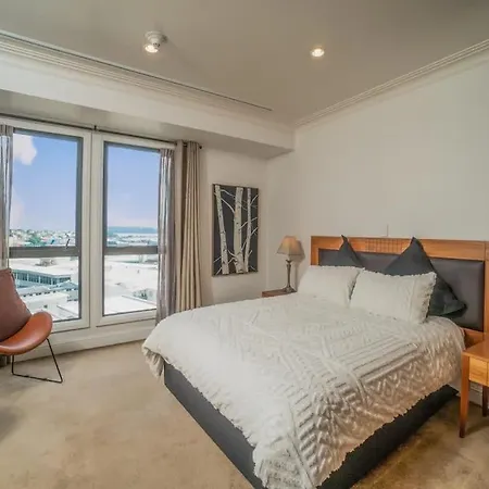 Spacious Room - Free Parking Gym And Pool Access